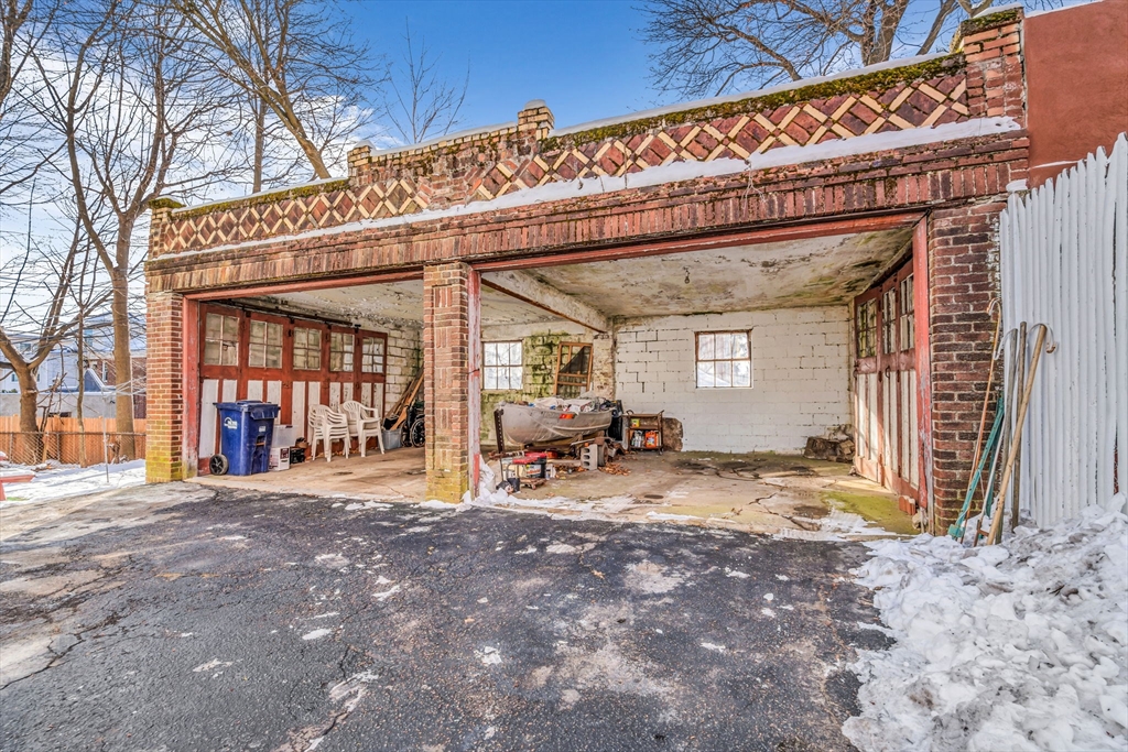 58 Wellington Hill St
