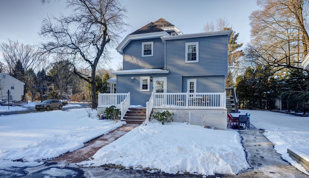 31 Rockland St Unit: 1st floor