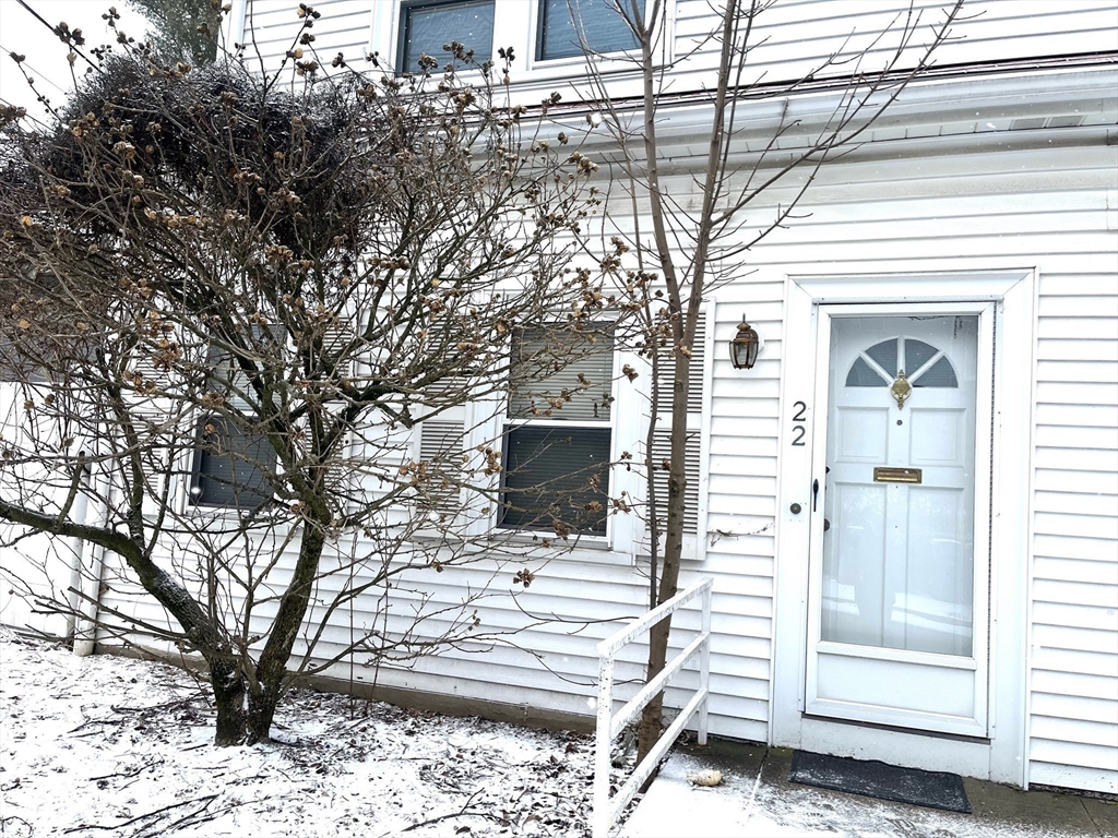 22 Mechanic St # 1