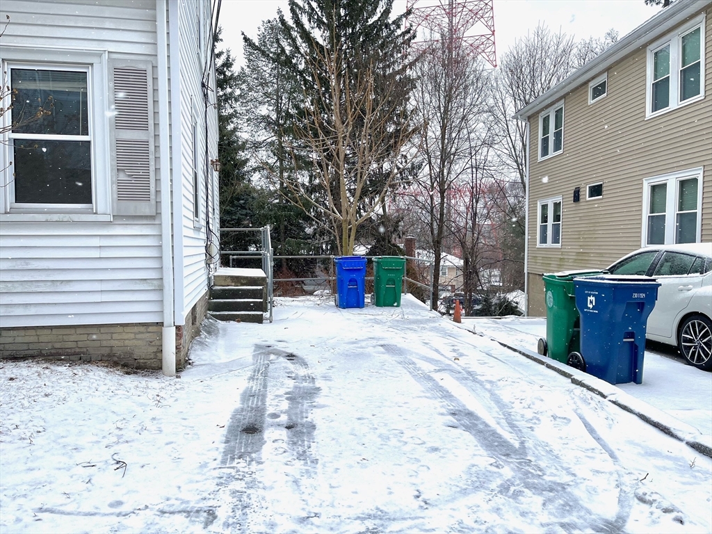 24 Mechanic St # 2