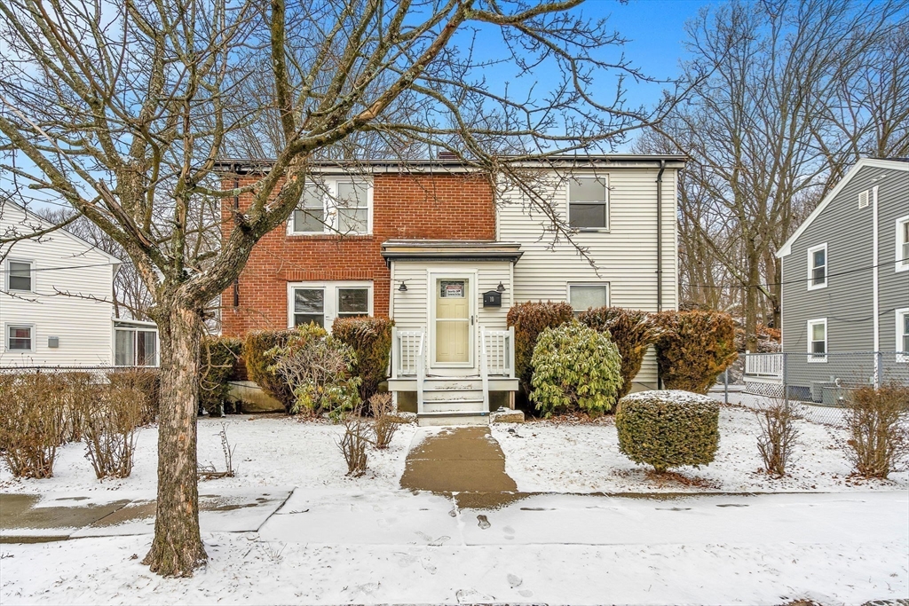 10 Briarcliff Ter