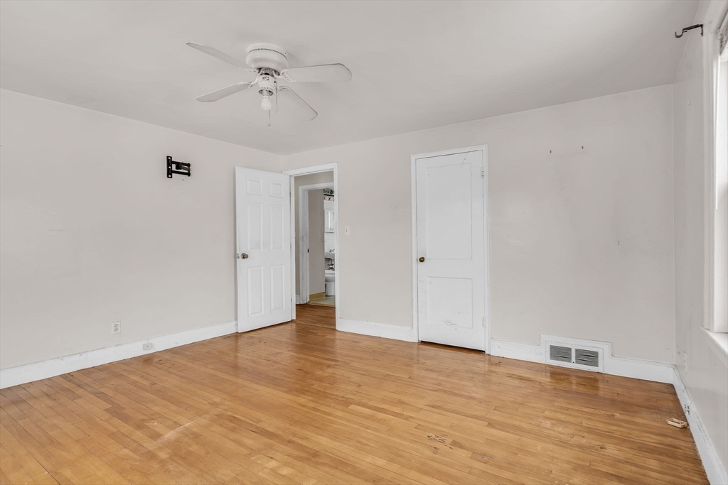 10 Briarcliff Ter