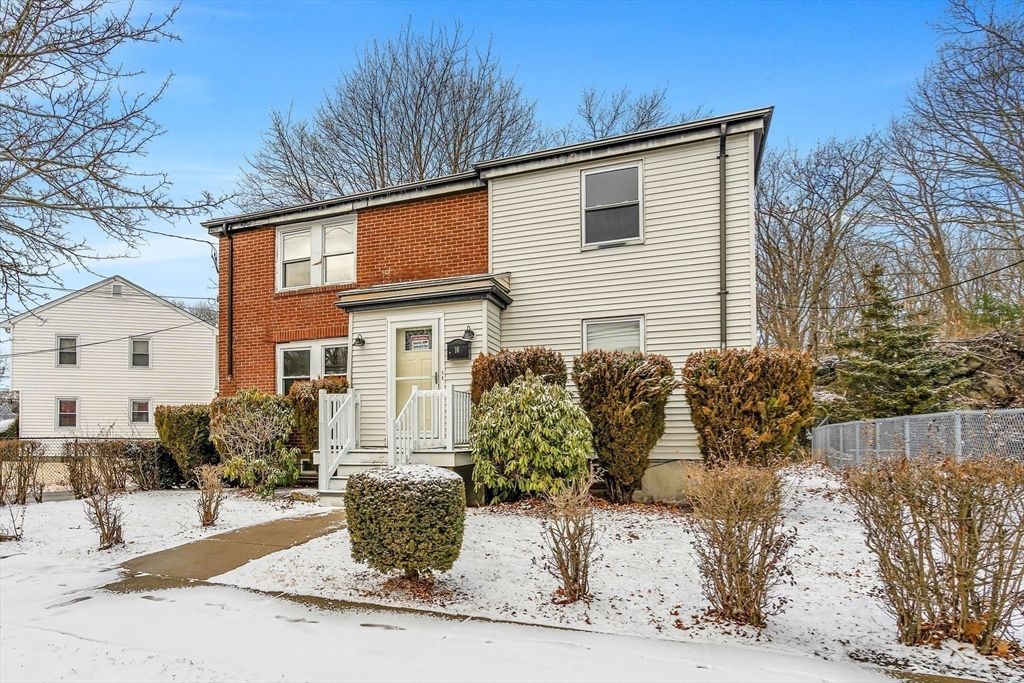 10 Briarcliff Ter