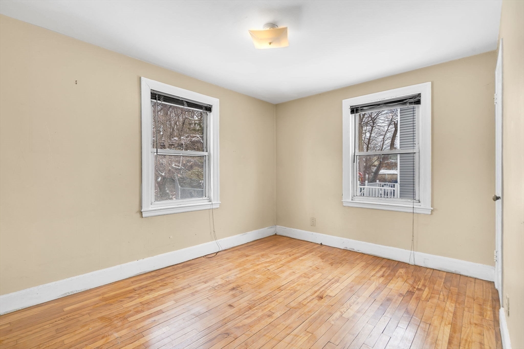 10 Briarcliff Ter