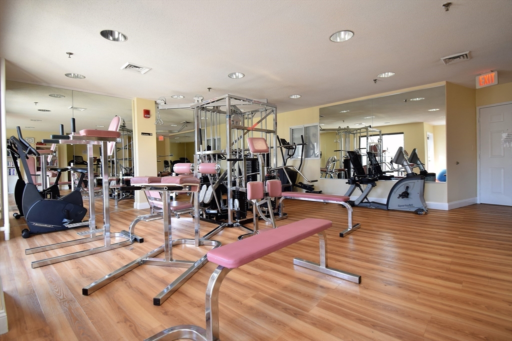 90 Quincy Shore Drive Unit: 706