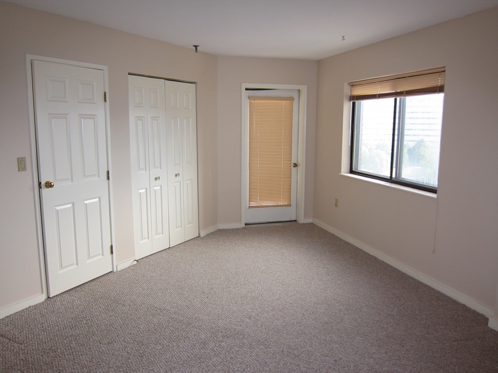 90 Quincy Shore Drive Unit: 706