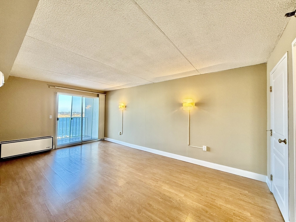 200 Cove Way # 806