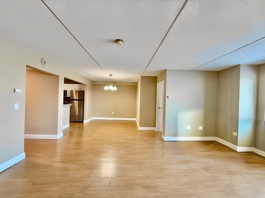 200 Cove Way # 806