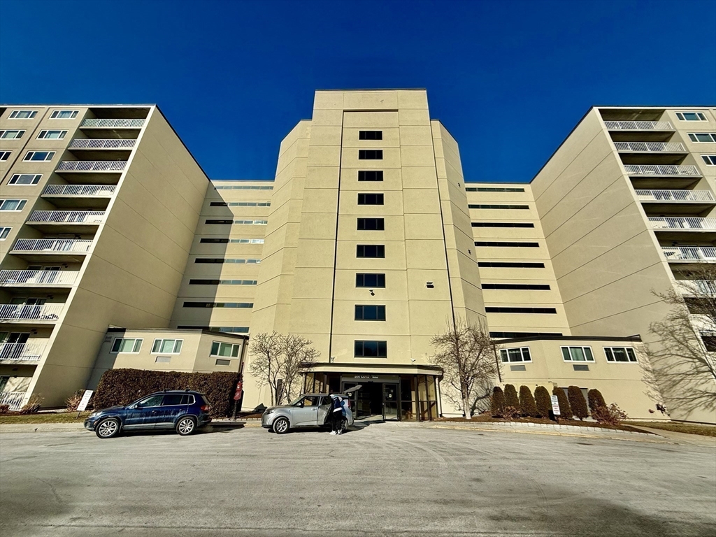 200 Cove Way # 806