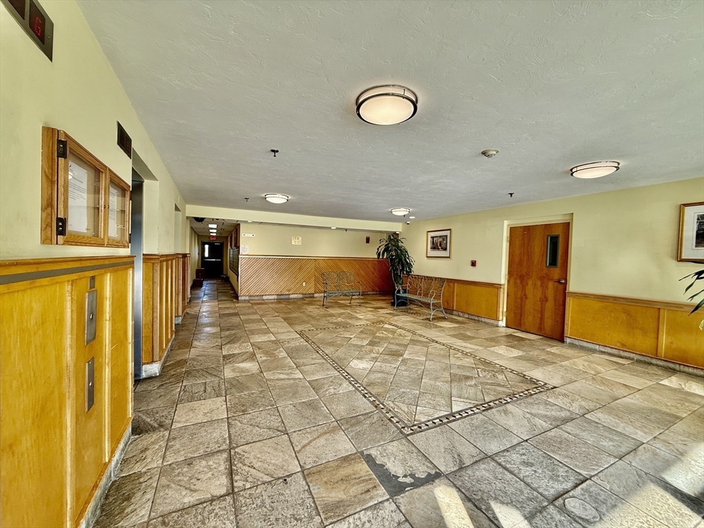 200 Cove Way # 806