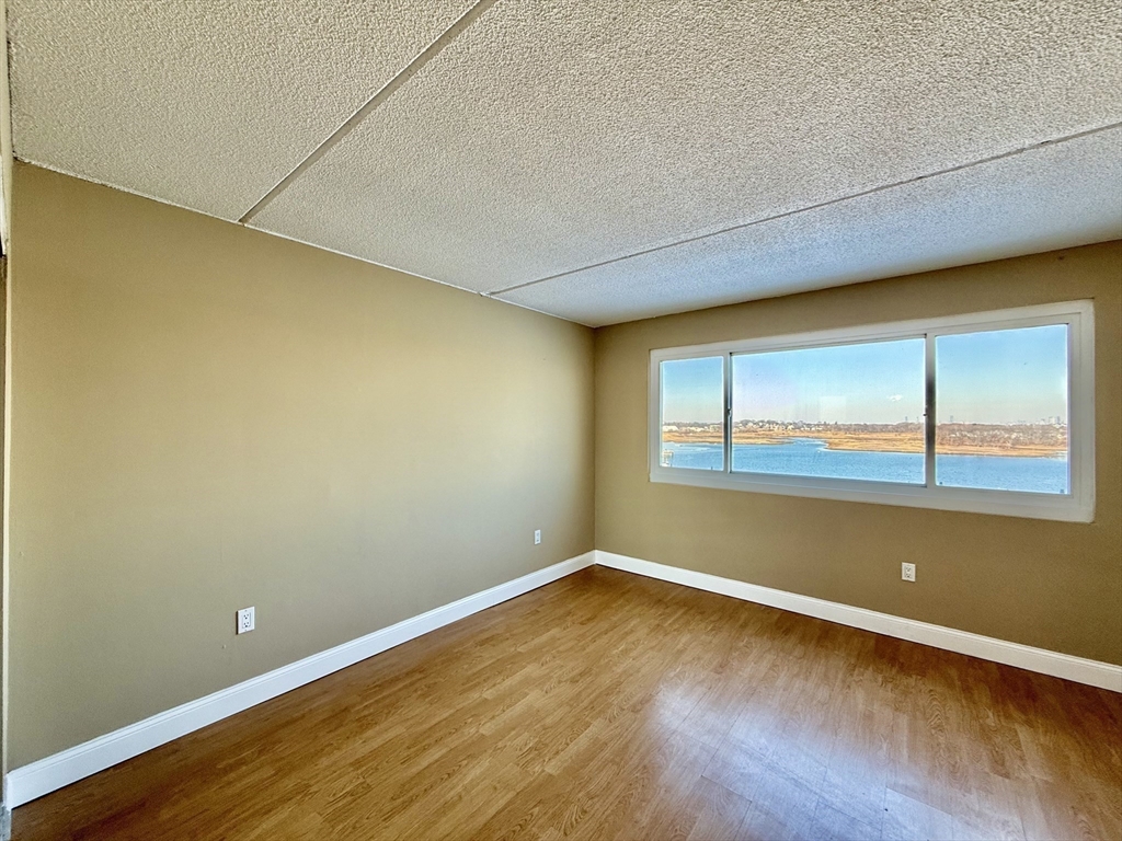 200 Cove Way # 806