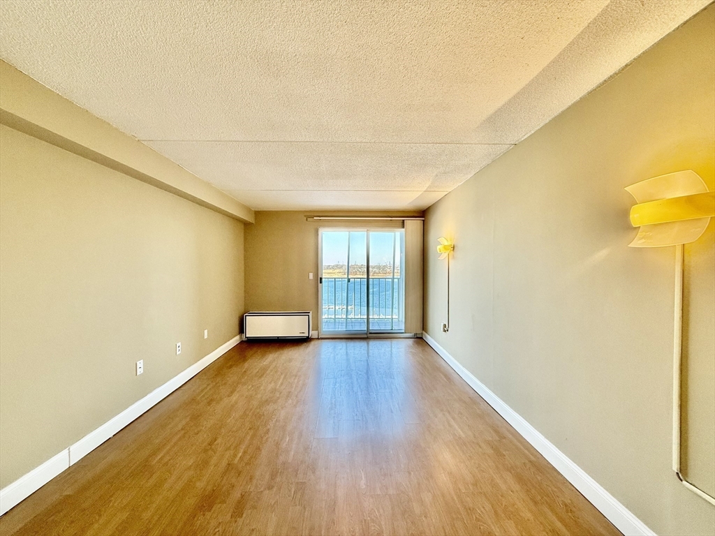 200 Cove Way # 806