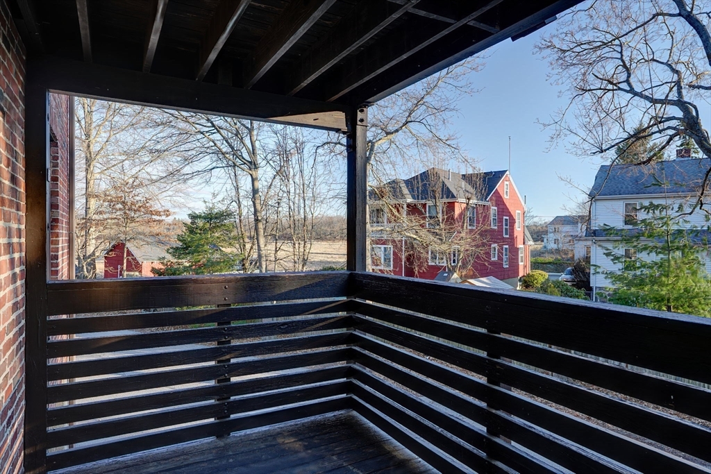 23 Langley Cir # 1