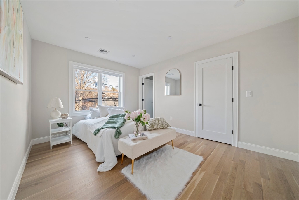 297 Franklin St