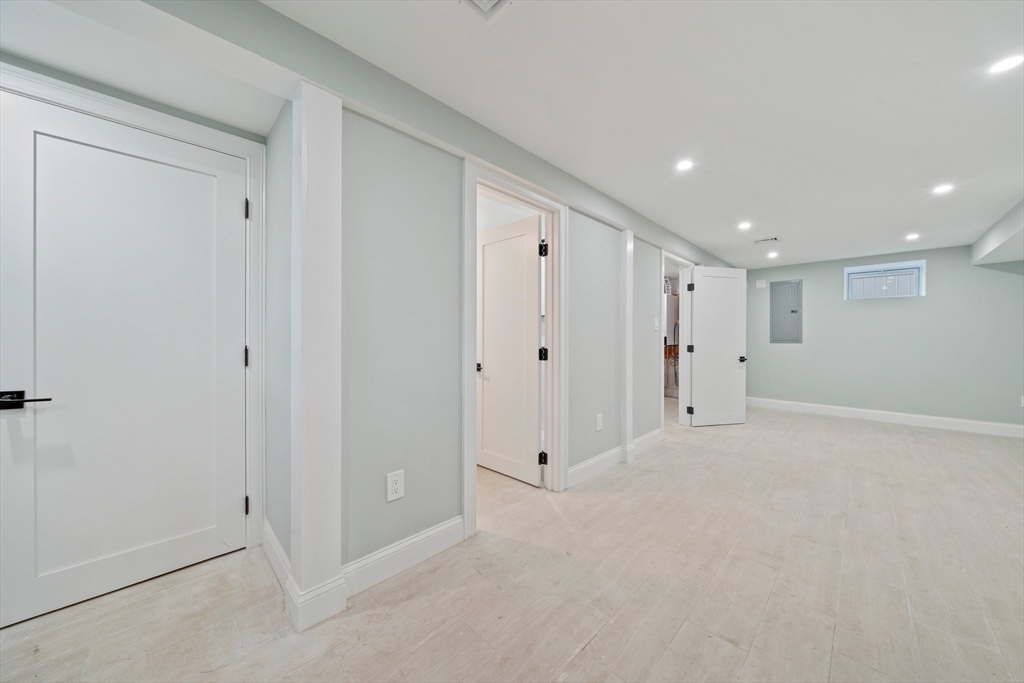 297 Franklin St