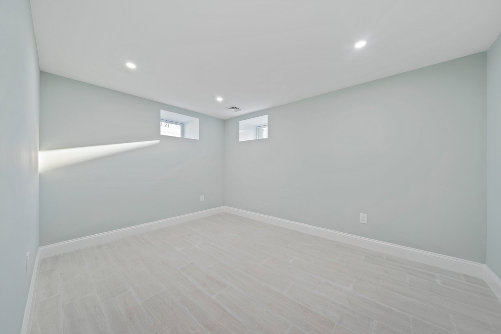 297 Franklin St