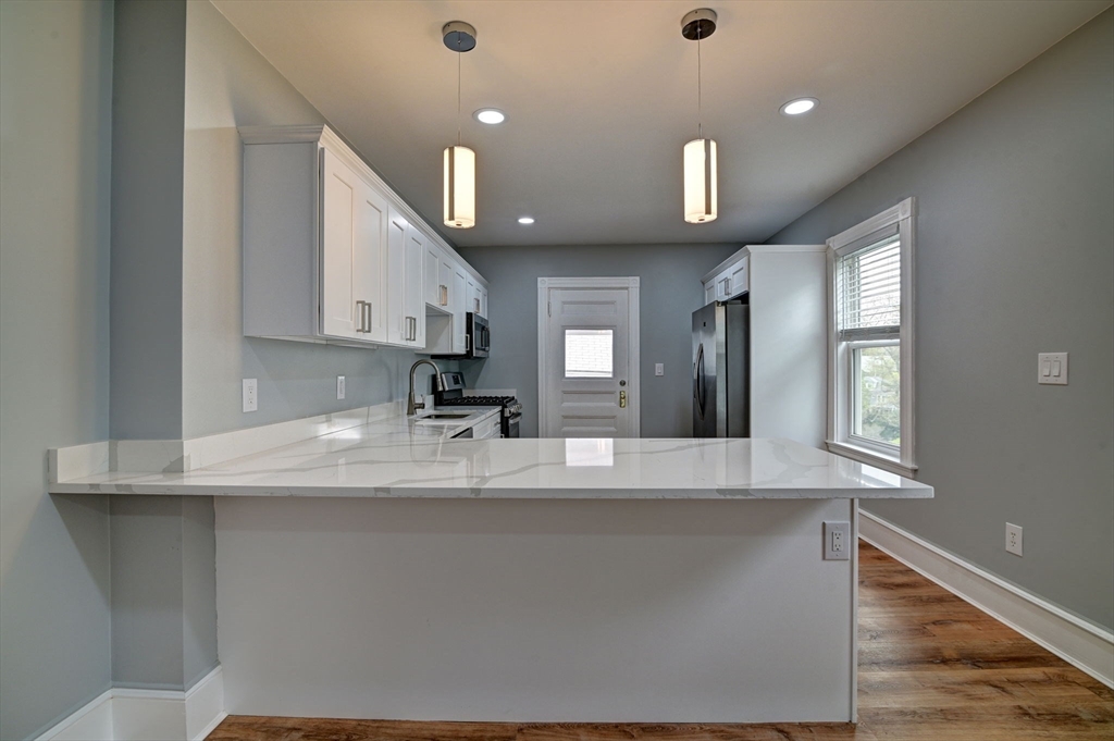 769 Boylston St # 3