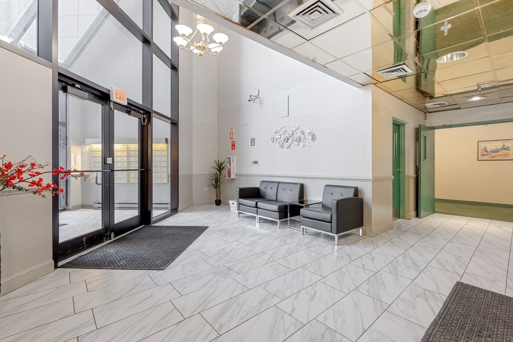 90 Quincy Shore Dr Unit: 621