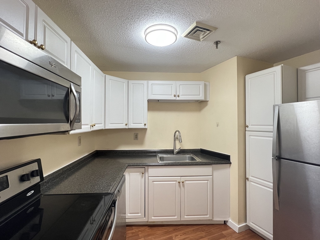 90 Quincy Shore Dr Unit: 621