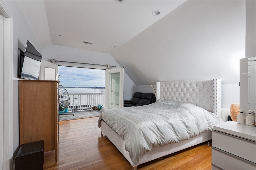48 Sea Ave