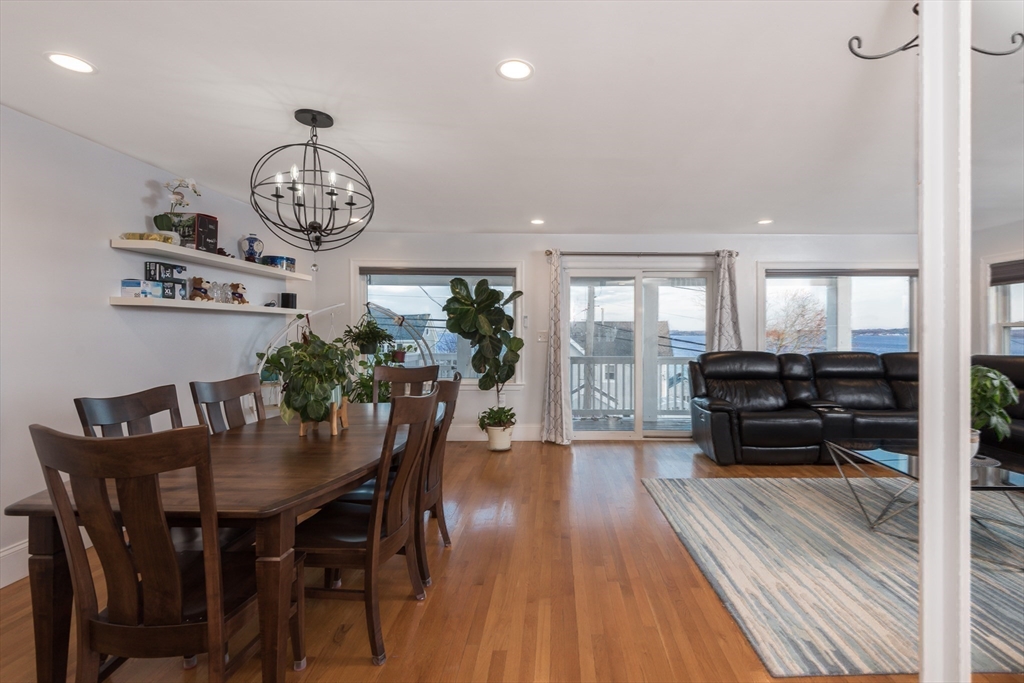 48 Sea Ave