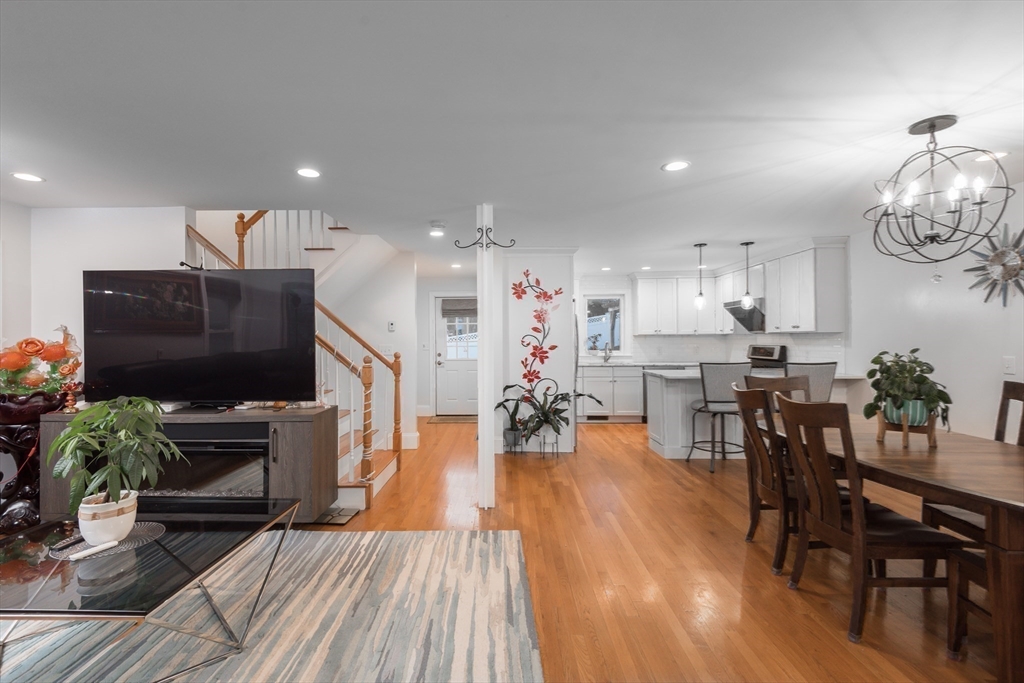 48 Sea Ave