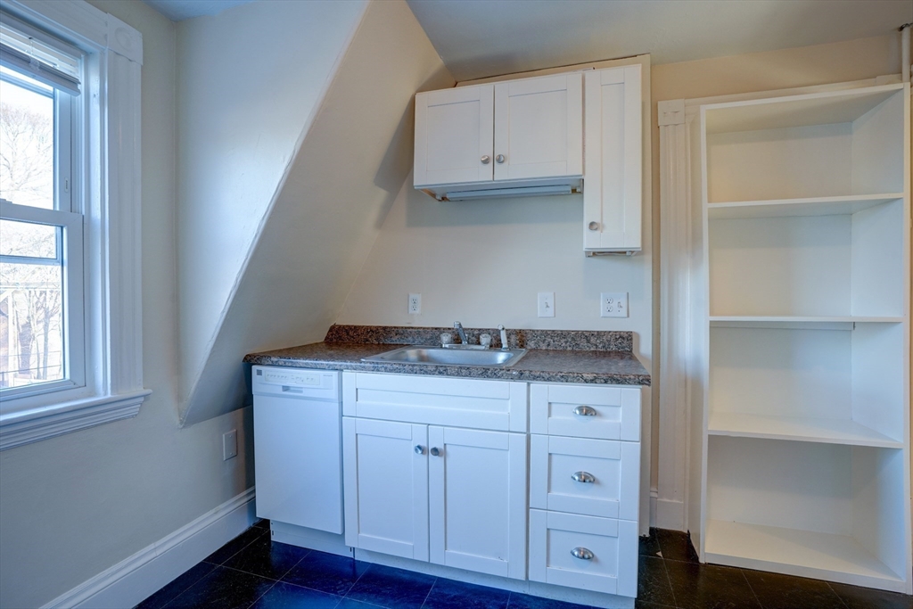 11 French St # 5
