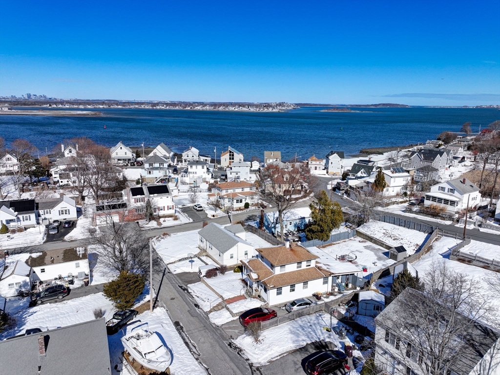 12 Harbor View Ave