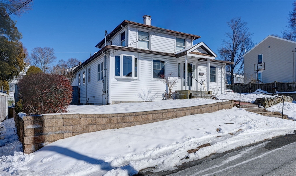 12 Harbor View Ave