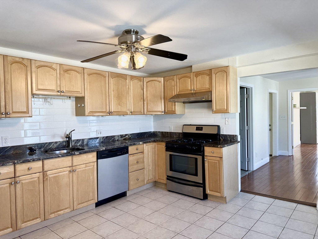 355 Medford St # 2