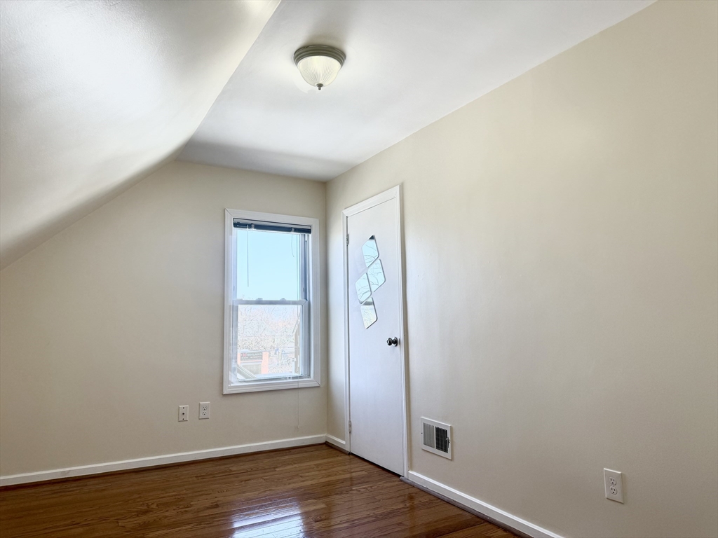 355 Medford St # 2