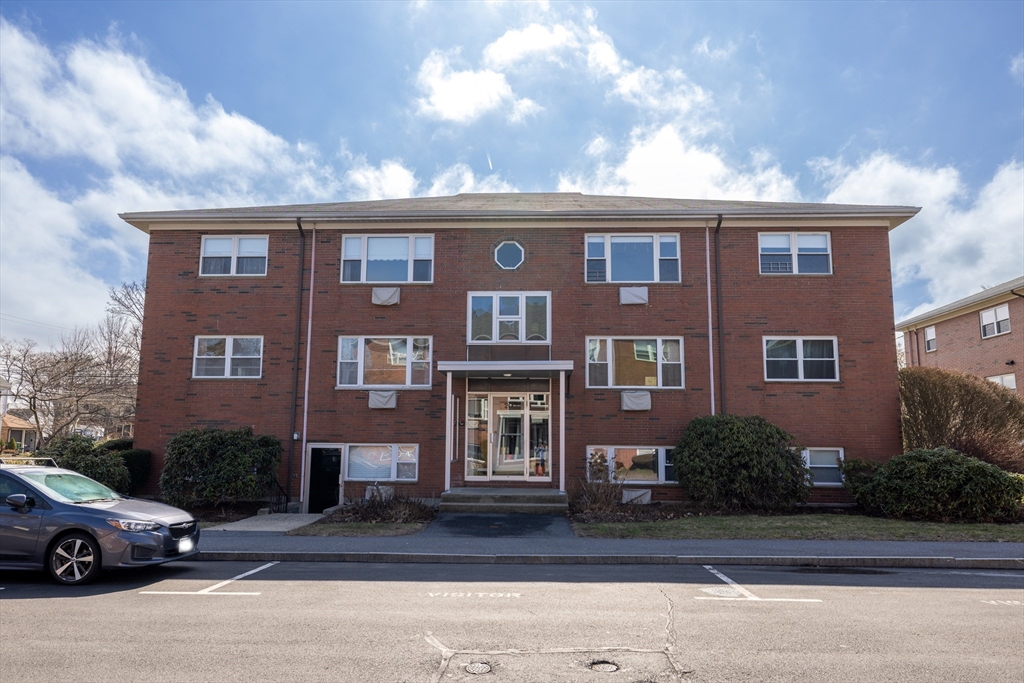 20 Whitman Rd # 4 Unit: 1-4