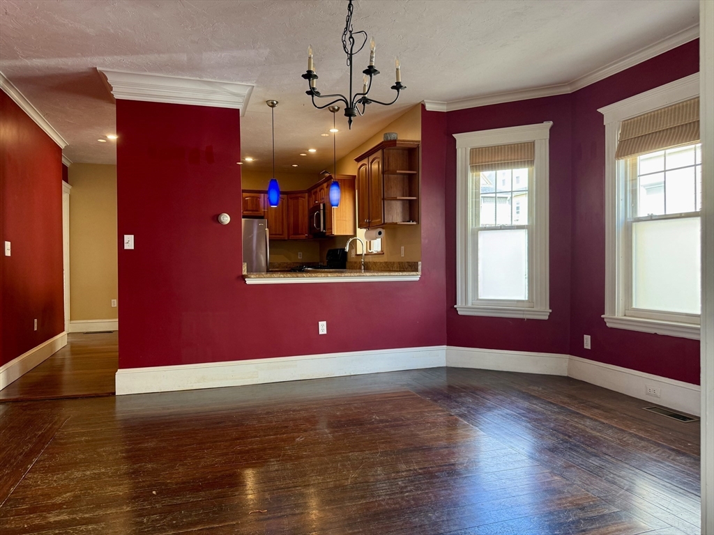 23 Varnum St # 1