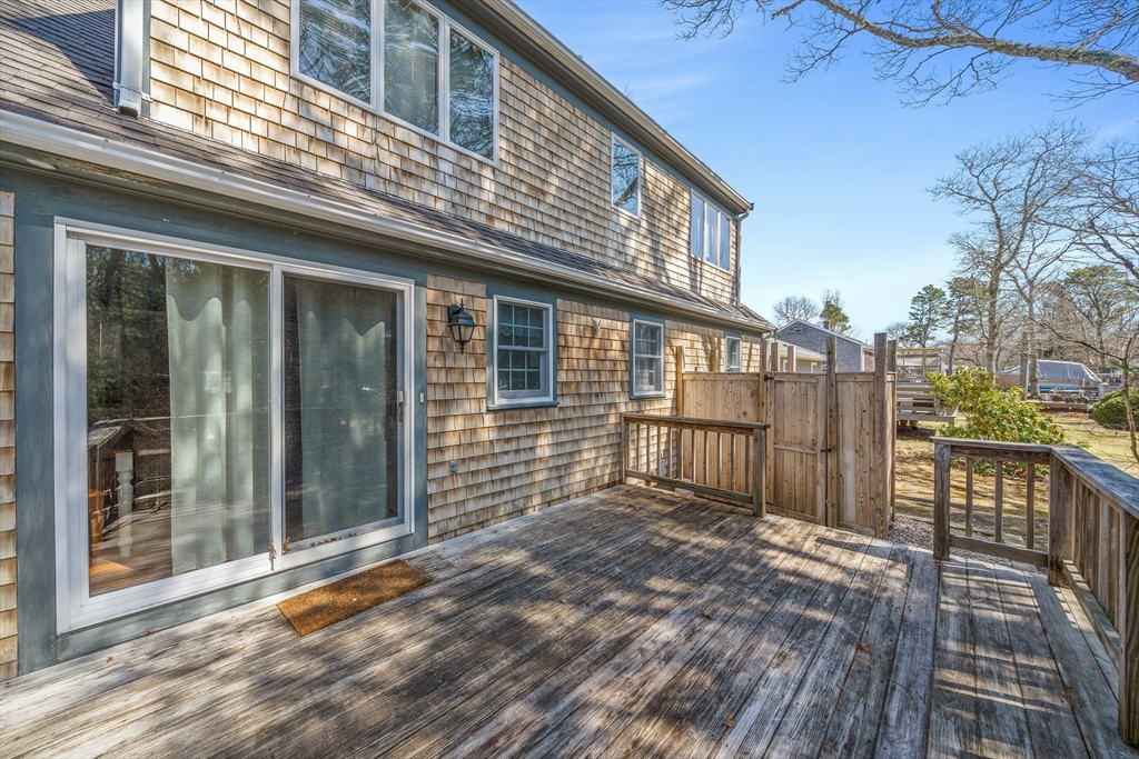 15 Atwater Drive