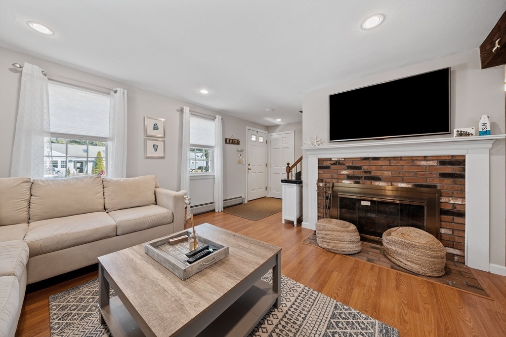 15 Atwater Drive