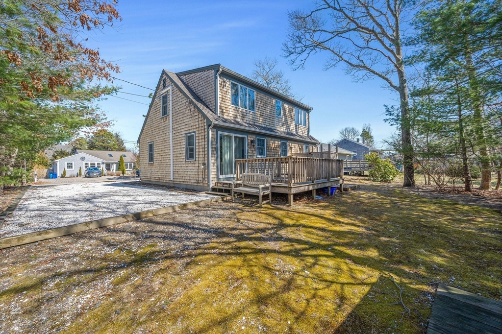 15 Atwater Drive