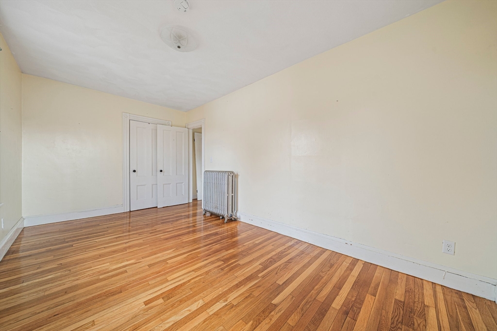 19 Spruce Street