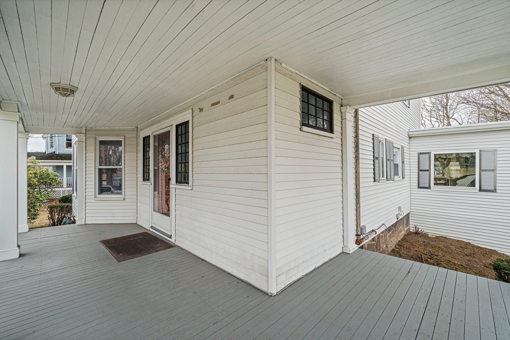 19 Spruce Street