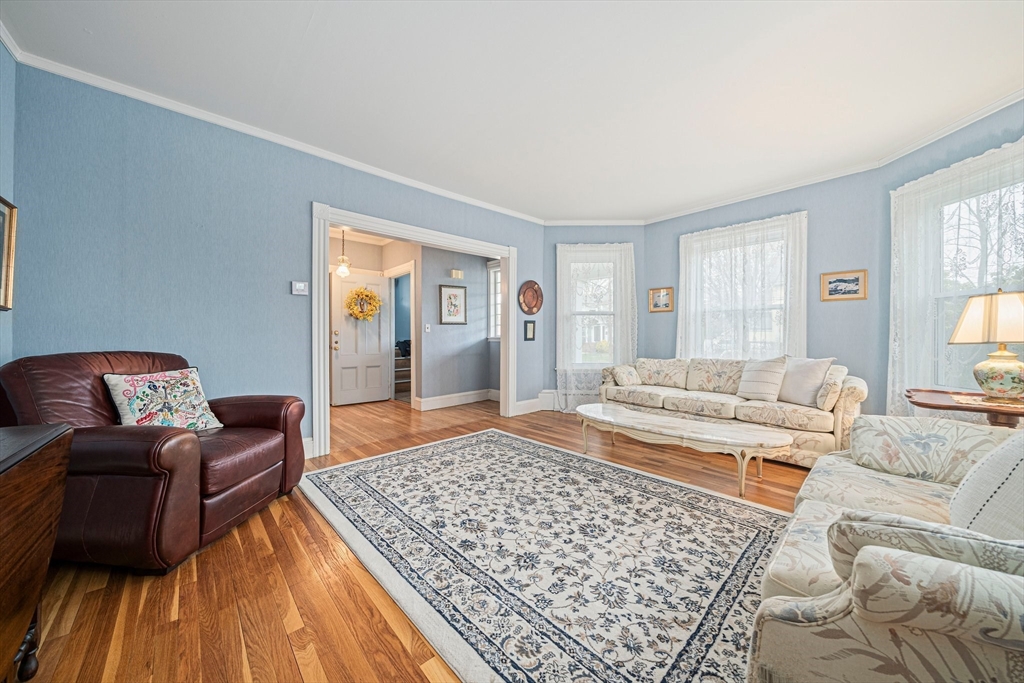 19 Spruce Street