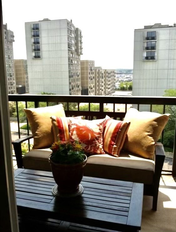 54 Broad Reach # 604