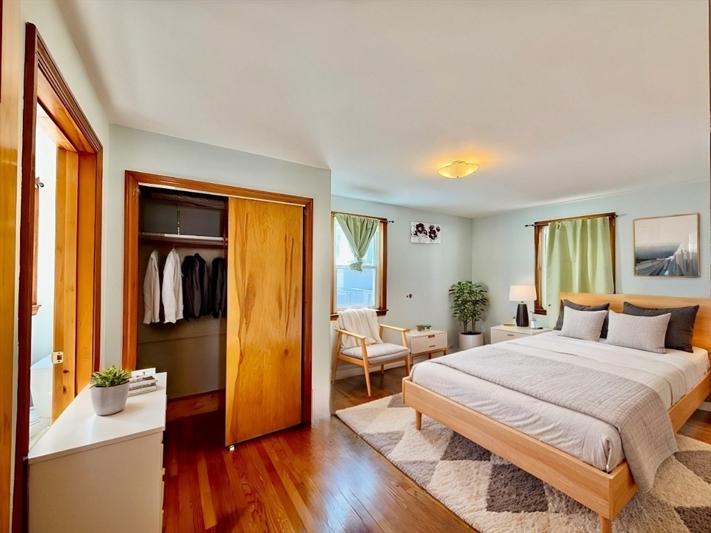 31 John St # 1