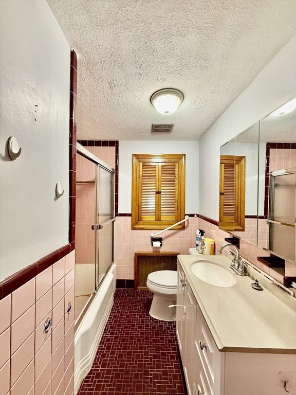 31 John St # 1