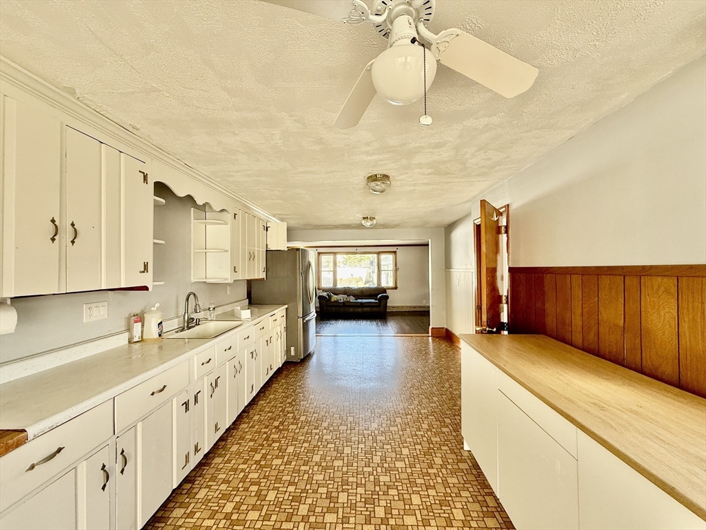 31 John St # 1
