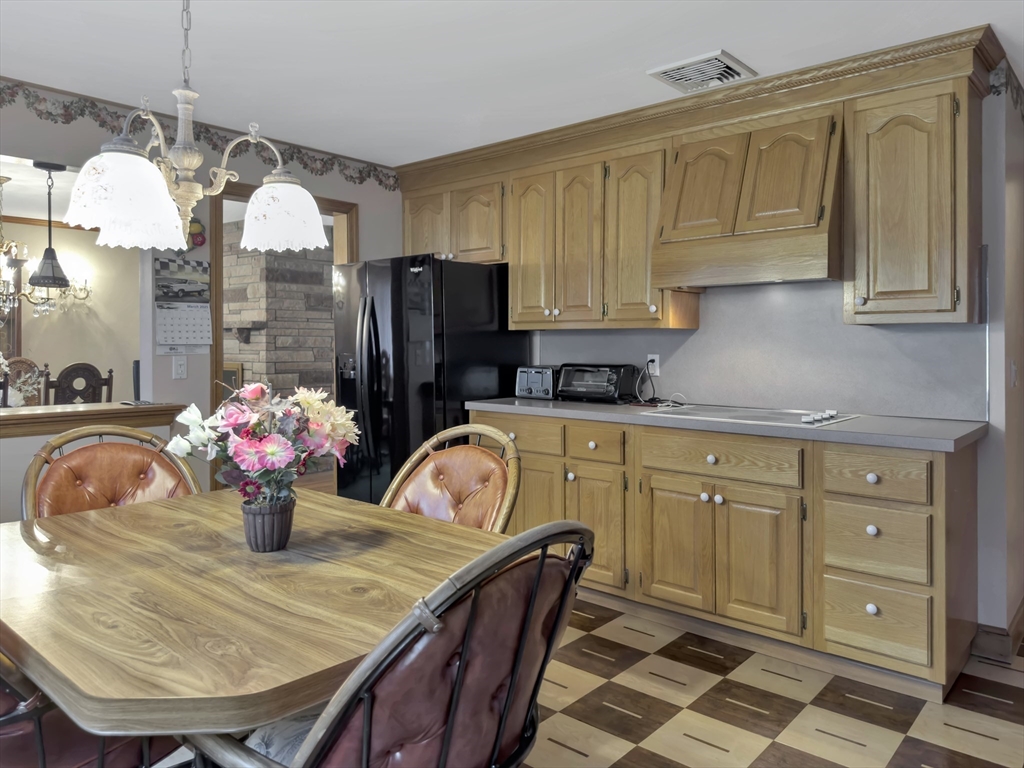 74 Churchill Rd