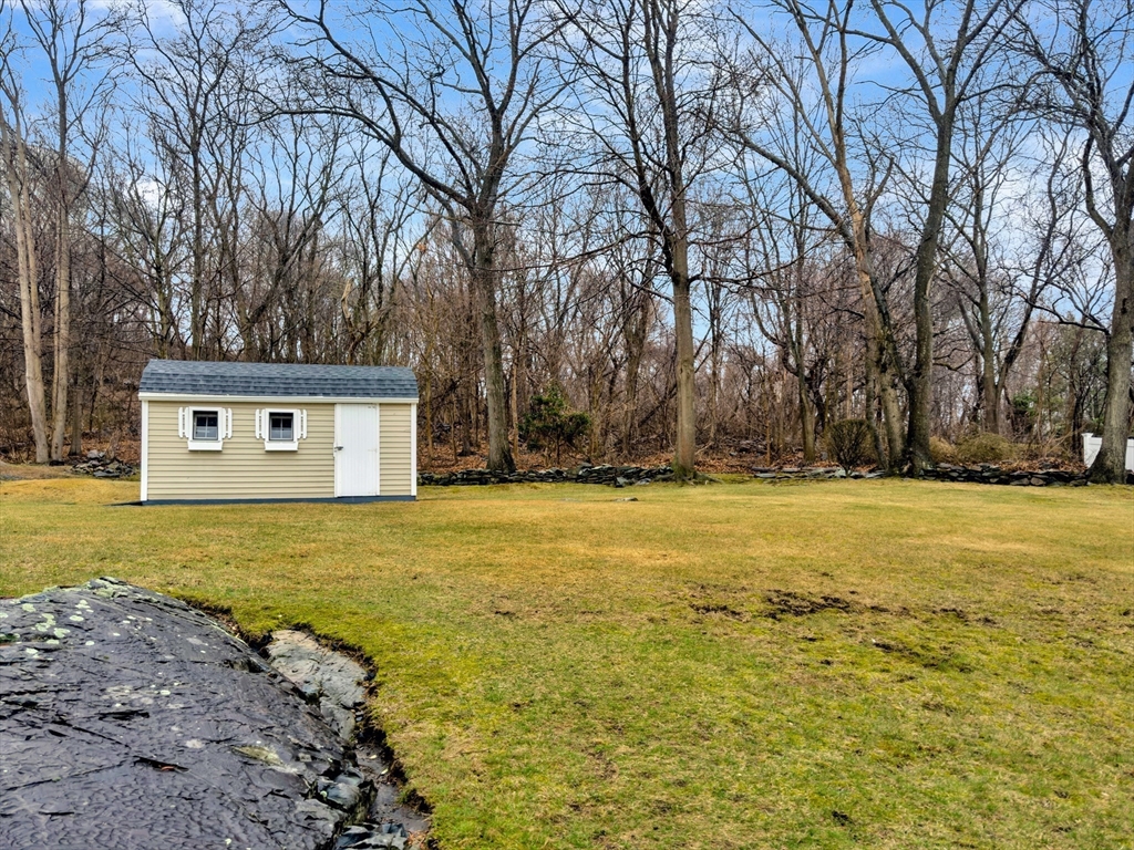 74 Churchill Rd