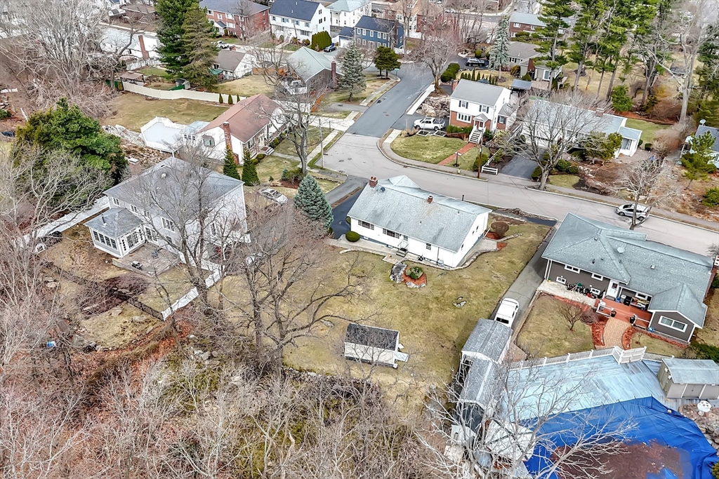 74 Churchill Rd