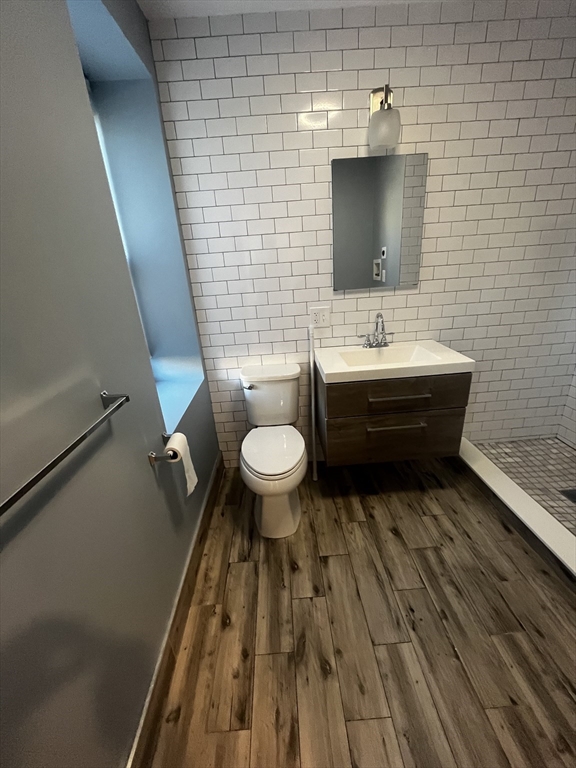 100 Tyler St # 1