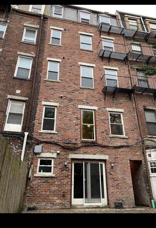 100 Tyler St # 1