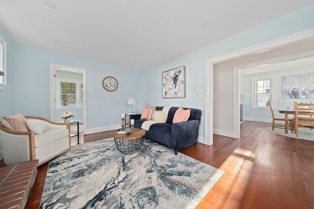 18 Norfolk Rd