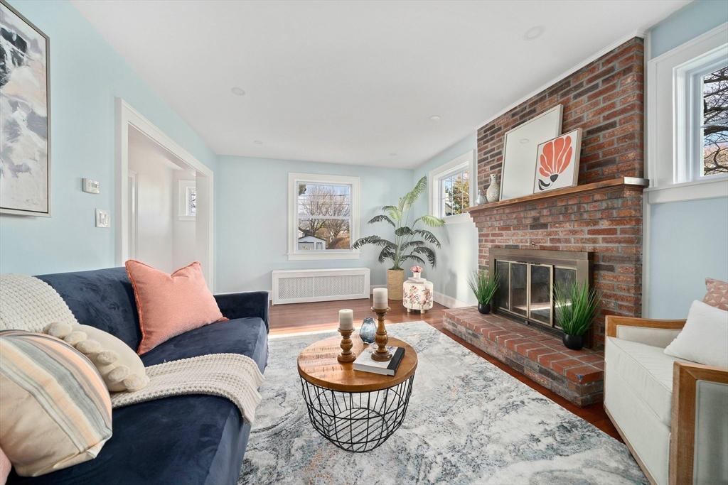 18 Norfolk Rd